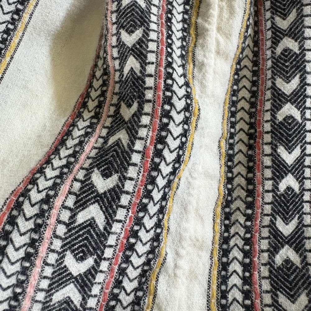 O'Neill Multicolor Patterned Fabric - Picture 2 of 4